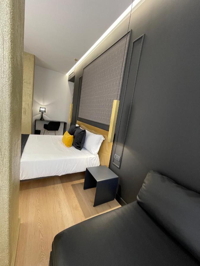 Plebiscito Boutique Rooms Naples Exterior photo
